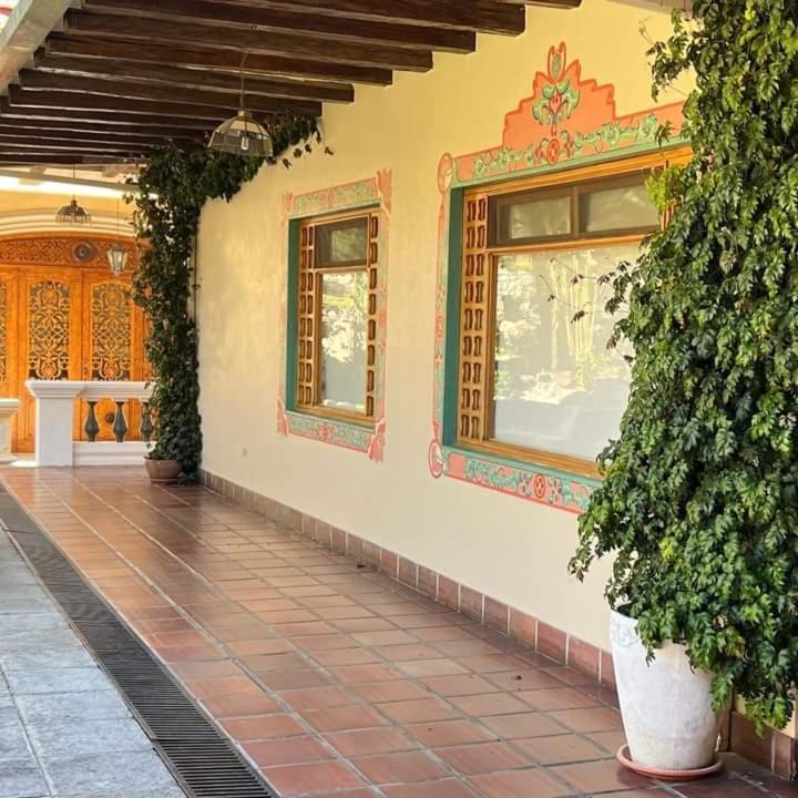 Uzhupud Garden Hotel & Lodge Paute Exterior photo