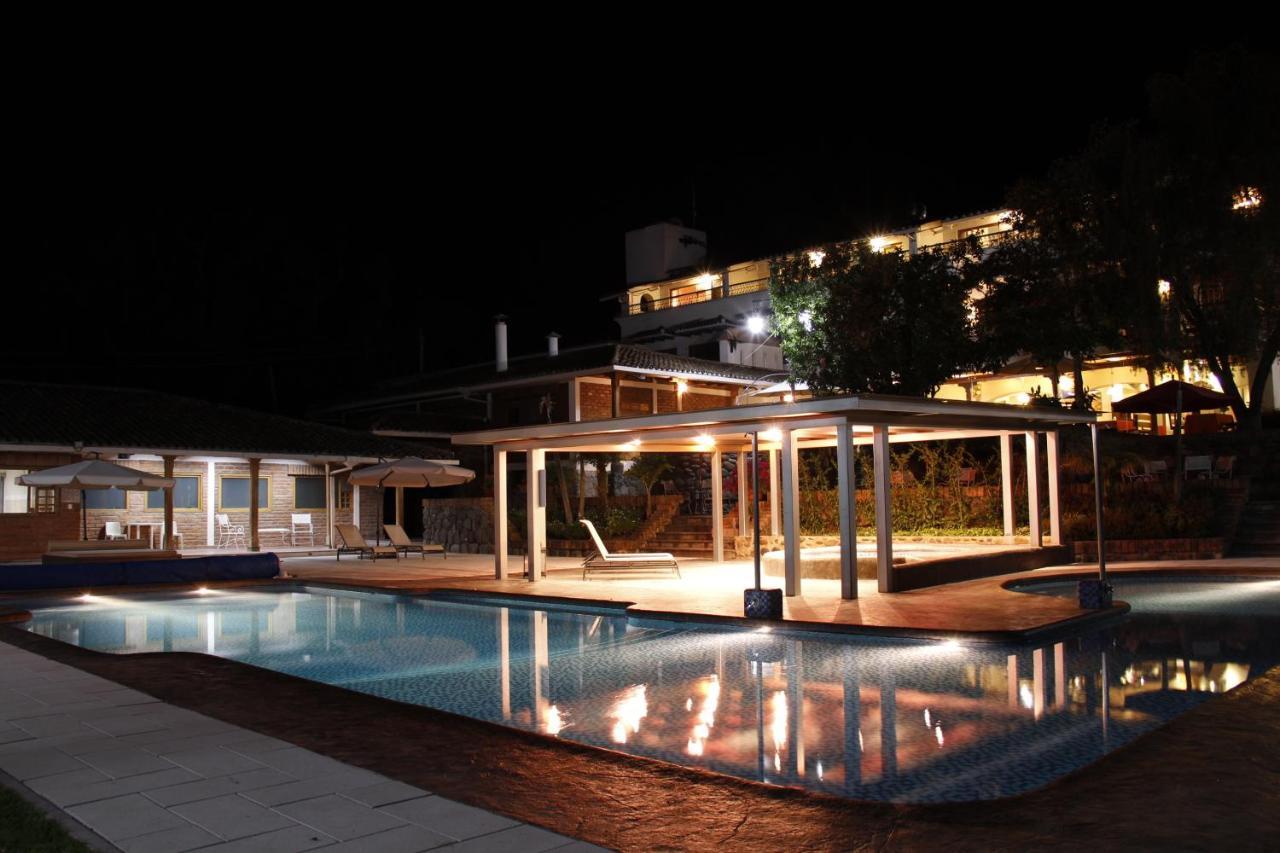 Uzhupud Garden Hotel & Lodge Paute Exterior photo
