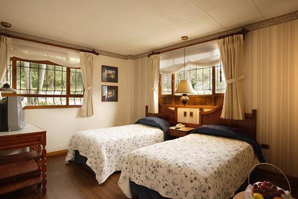 Uzhupud Garden Hotel & Lodge Paute Exterior photo